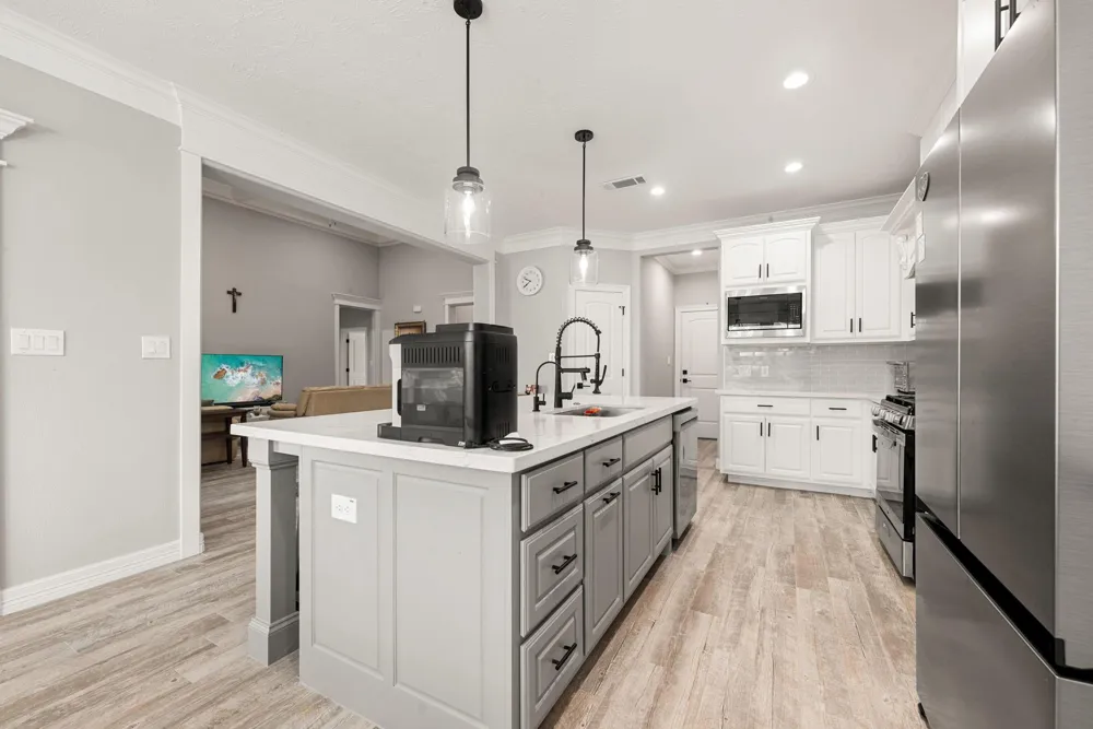 8135 Birkdale Drive Beaumont, TX 77707