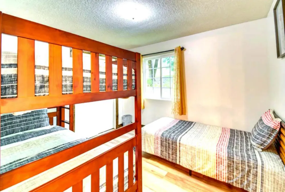 51159 Road 632 Oakhurst, CA 93644