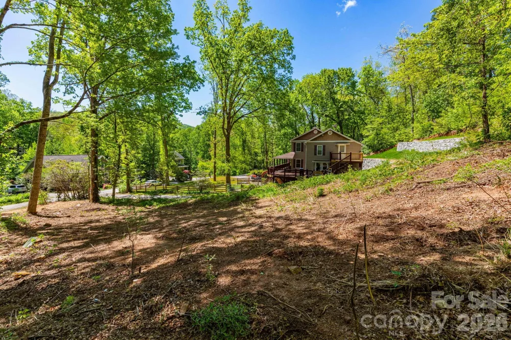 99999 Meeks Road Black Mountain, NC 28711