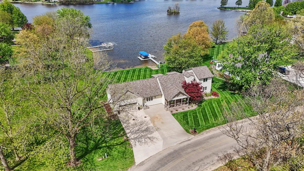 24219 Findley Road Sturgis, MI 49091