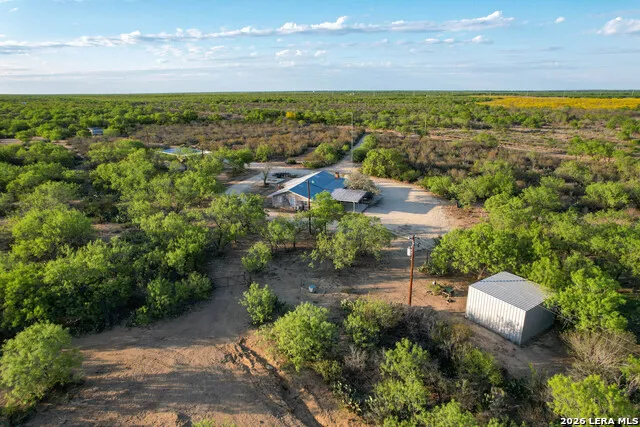 3472 Wilson Rd Carrizo Springs, TX 78834