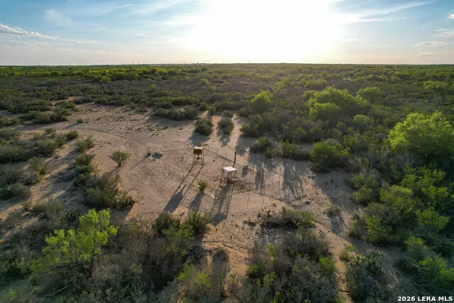 3472 Wilson Rd Carrizo Springs, TX 78834
