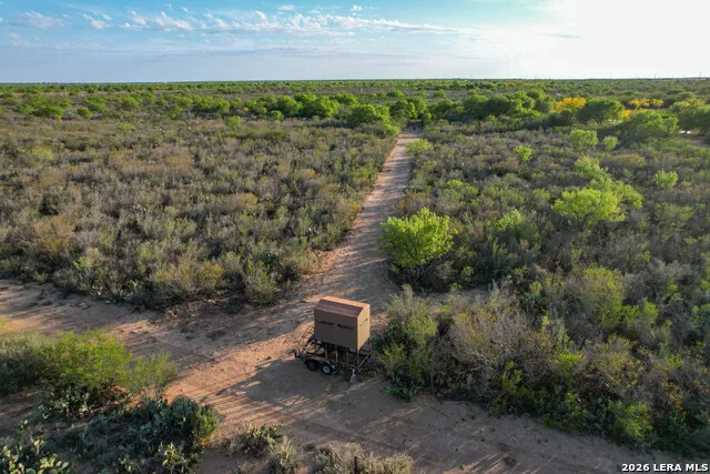 3472 Wilson Rd Carrizo Springs, TX 78834