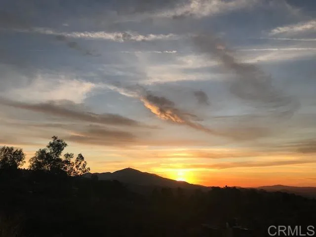 3474 Trinas Way Jamul, CA 91935