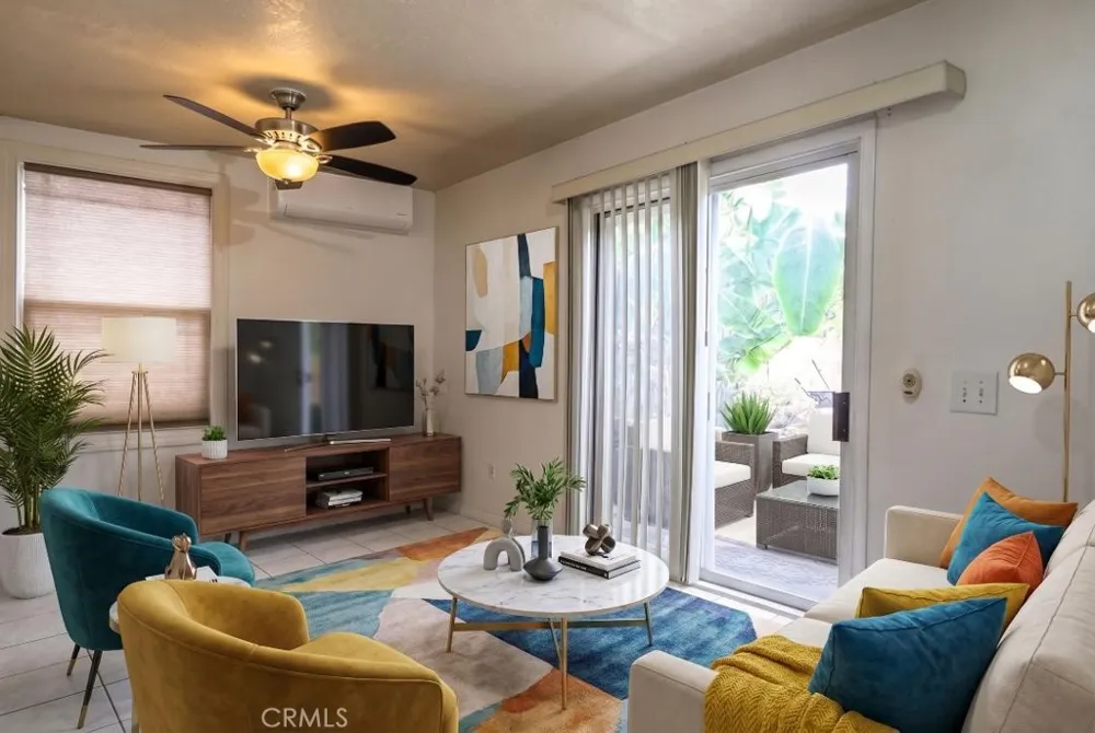 1229 S Flower Santa Ana, CA 92707