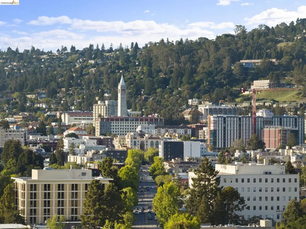 6437 Telegraph Ave Oakland, CA 94609