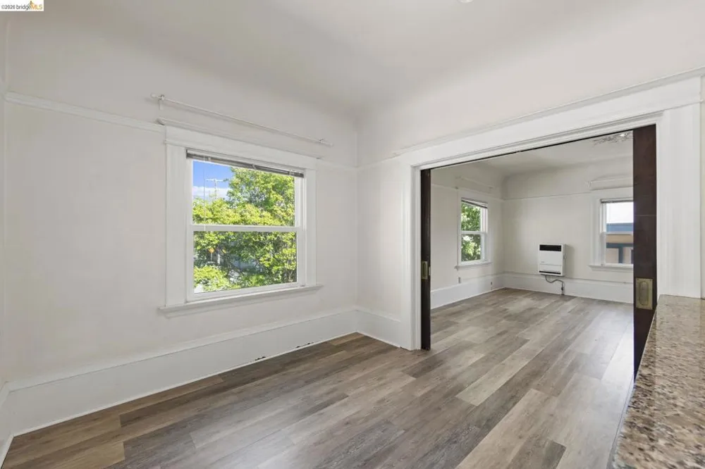 6437 Telegraph Ave Oakland, CA 94609