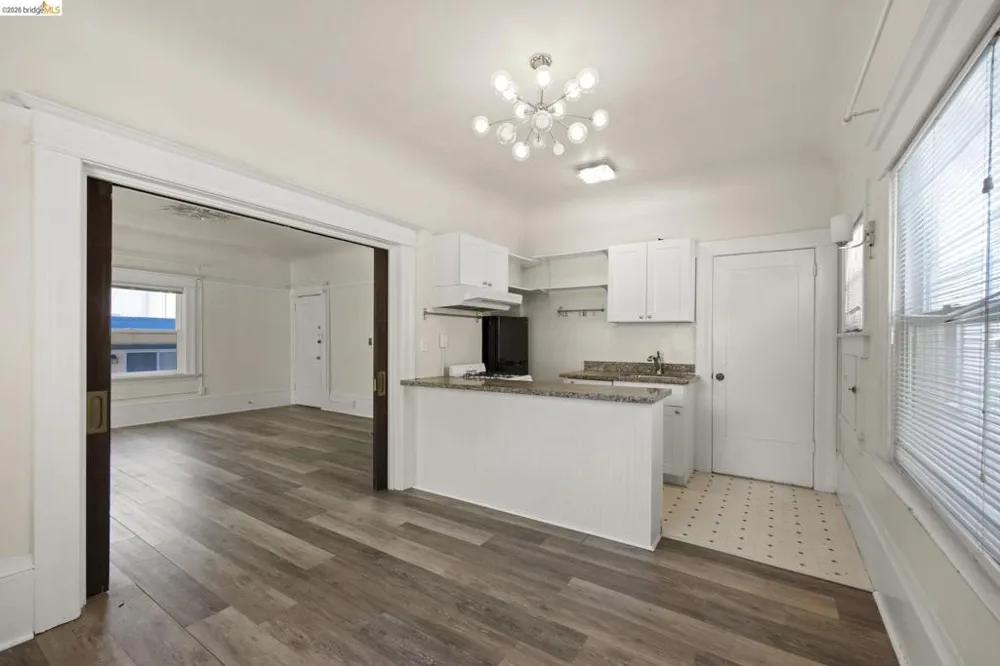 6437 Telegraph Ave Oakland, CA 94609