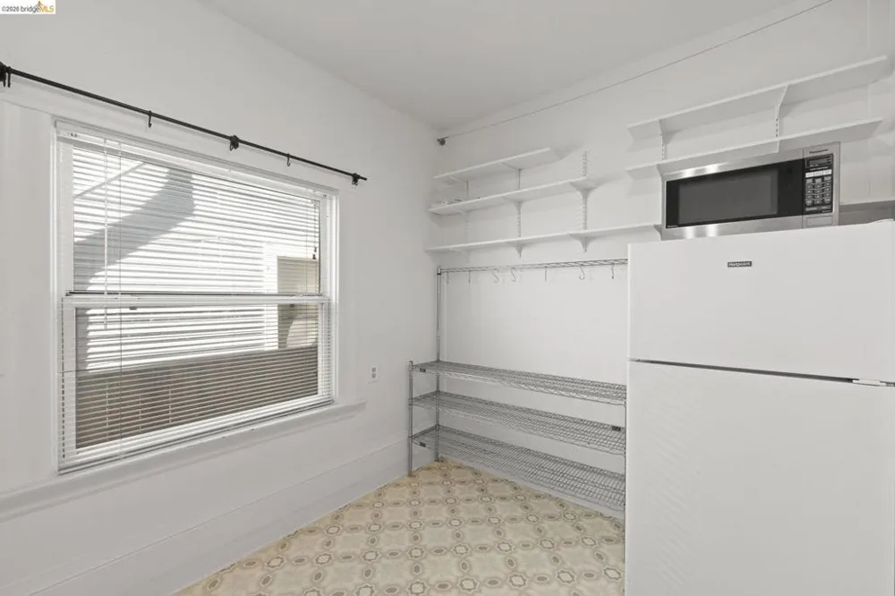 6437 Telegraph Ave Oakland, CA 94609