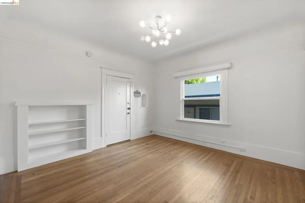 6437 Telegraph Ave Oakland, CA 94609