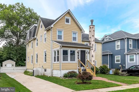 218 KINGSTON AVENUE