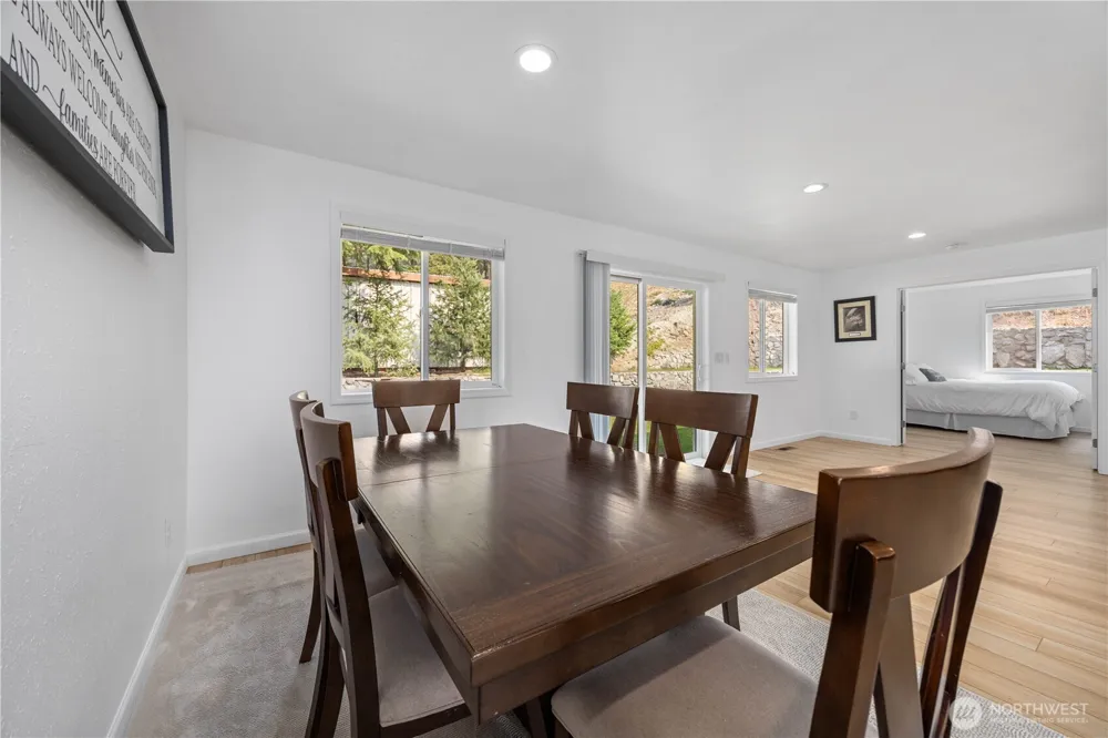 4621 Navarre Coulee Road Chelan, WA 98816