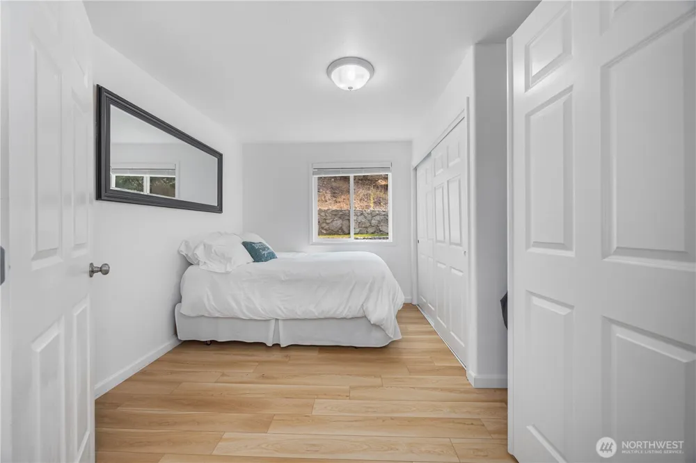 4621 Navarre Coulee Road Chelan, WA 98816