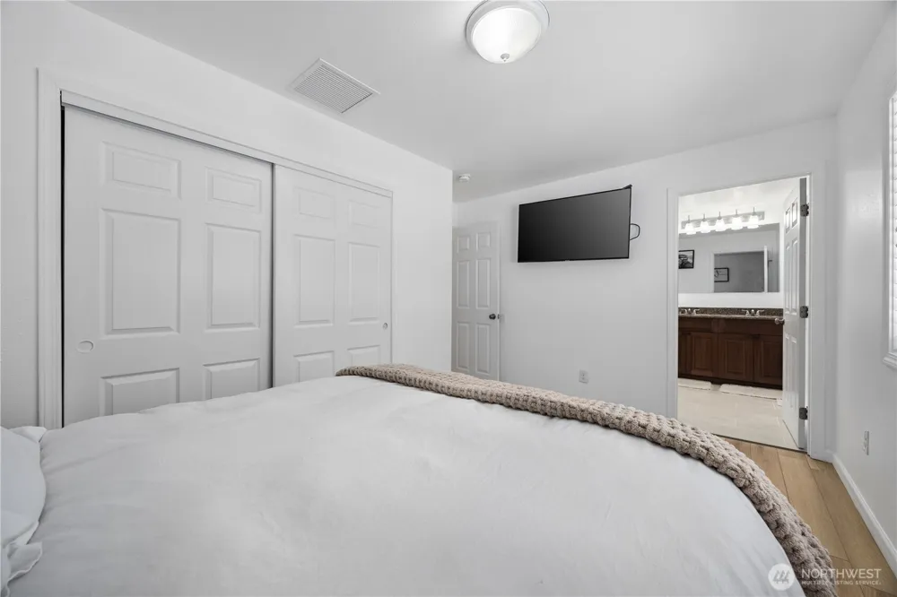 4621 Navarre Coulee Road Chelan, WA 98816