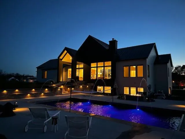 5044 Hickory Pointe Woods SE Ada, MI 49301