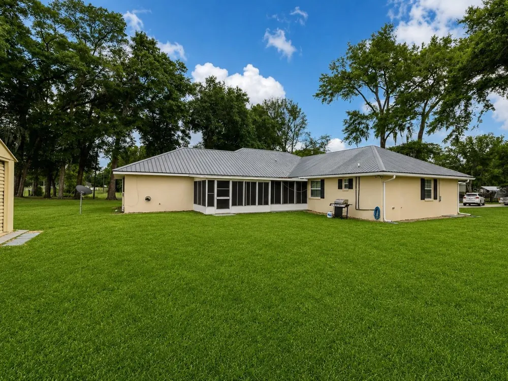 300 SW BRIGHTON COURT Fort White, FL 32038