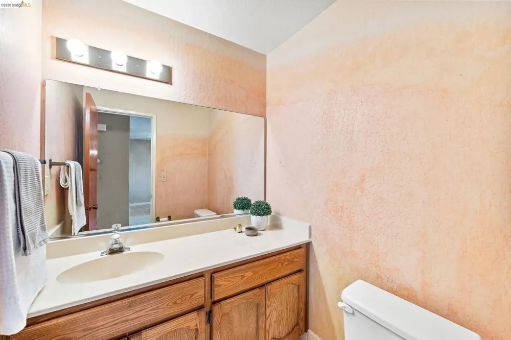2051 Sand Point Rd Discovery Bay, CA 94505
