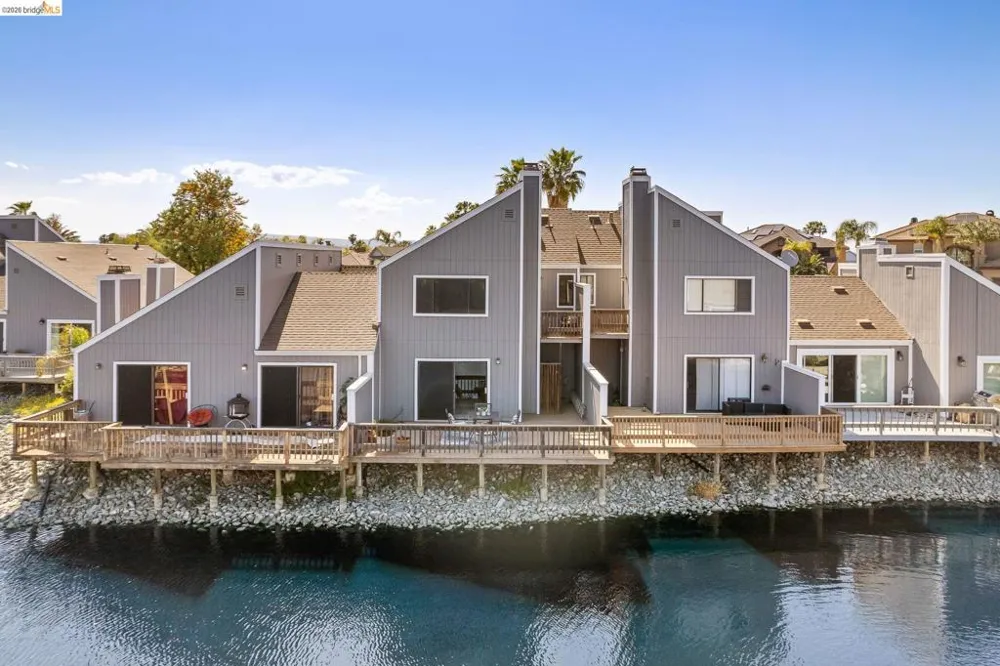 2051 Sand Point Rd Discovery Bay, CA 94505