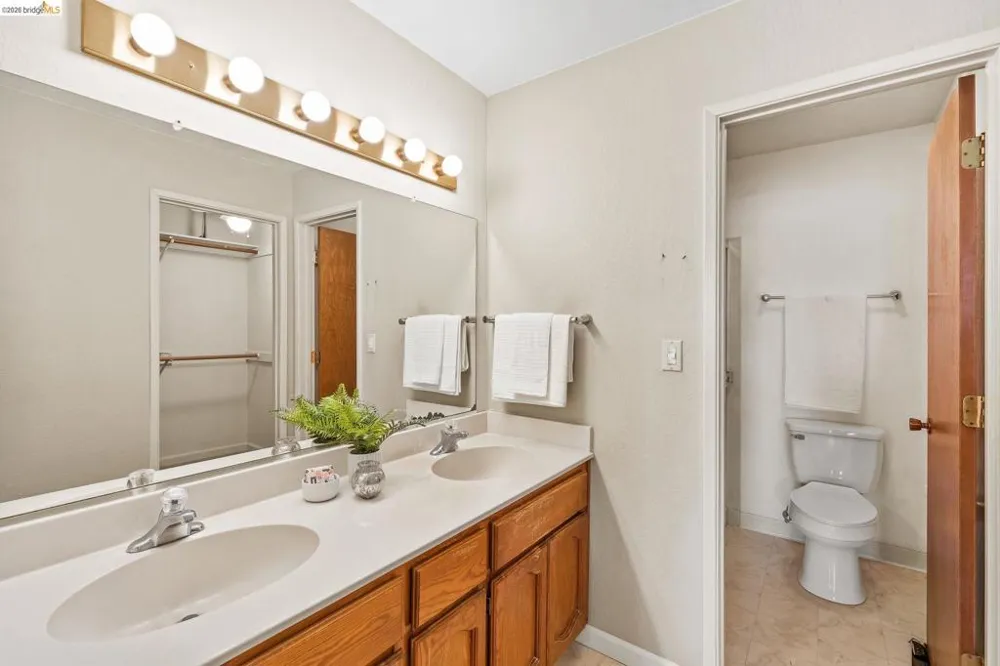 2051 Sand Point Rd Discovery Bay, CA 94505