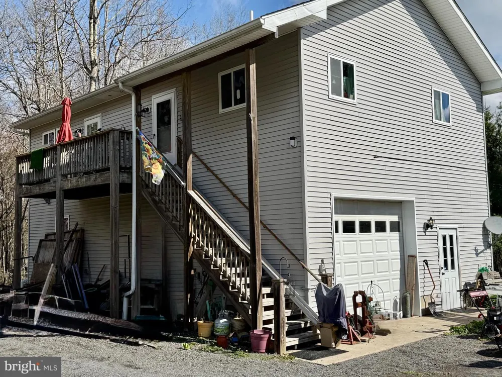 4417 PA 115 Blakeslee, PA 18610
