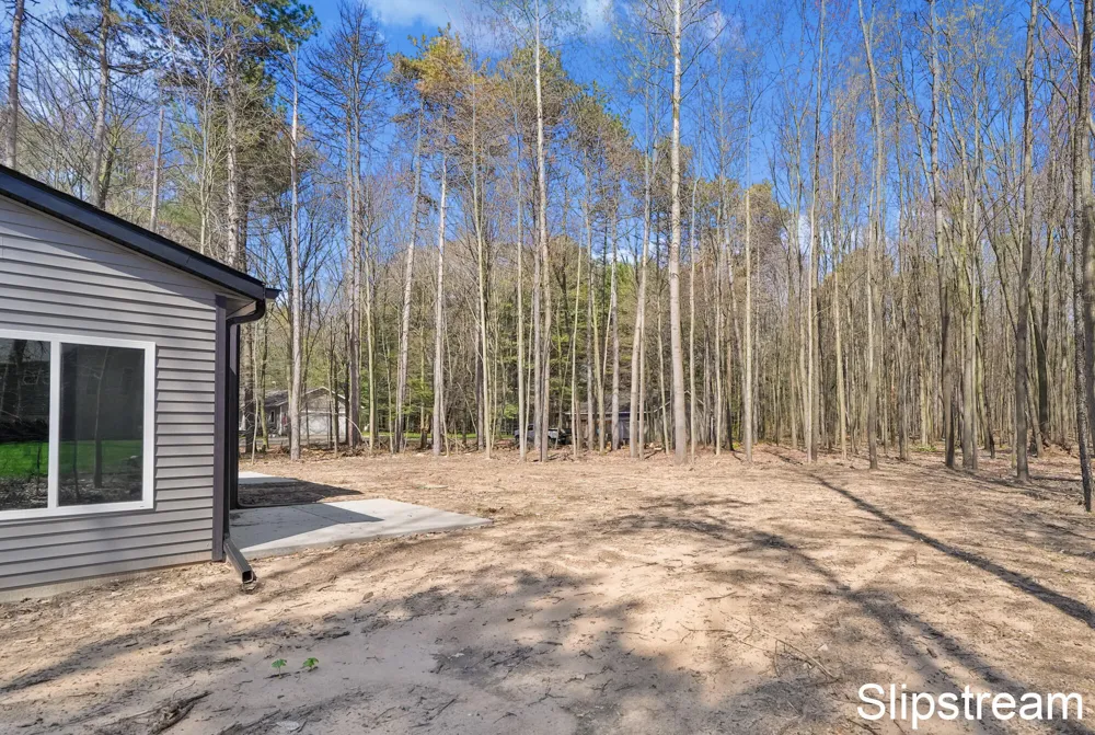 12745 Austrian Drive Grant, MI 49327