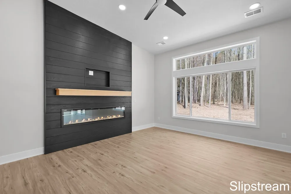 12745 Austrian Drive Grant, MI 49327