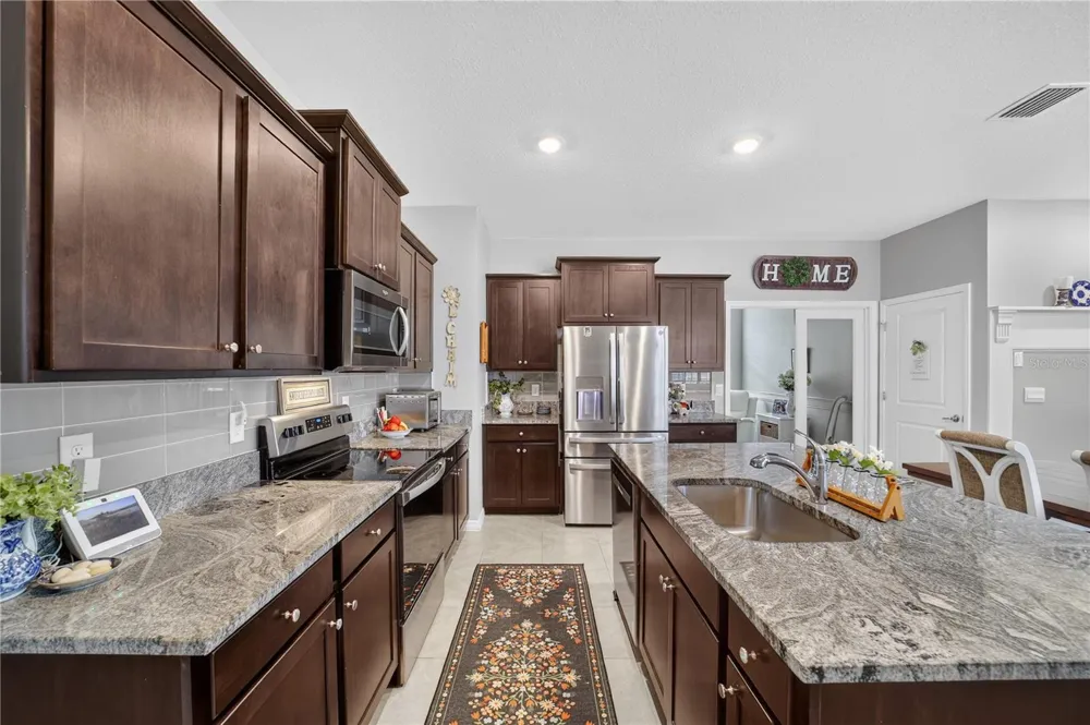 5089 STOKES WAY Wildwood, FL 34785
