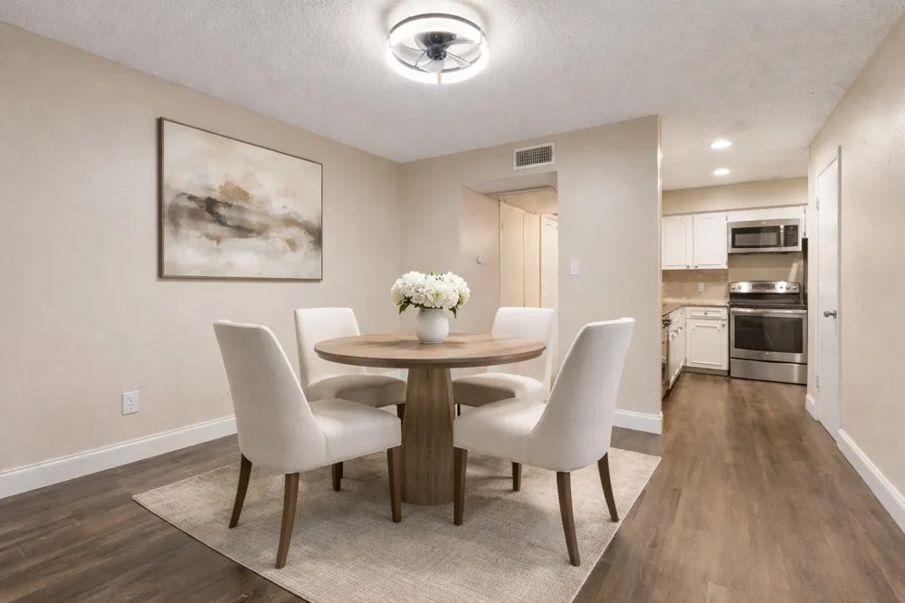 15912 Archwood Lane #1016 Dallas, TX 75248