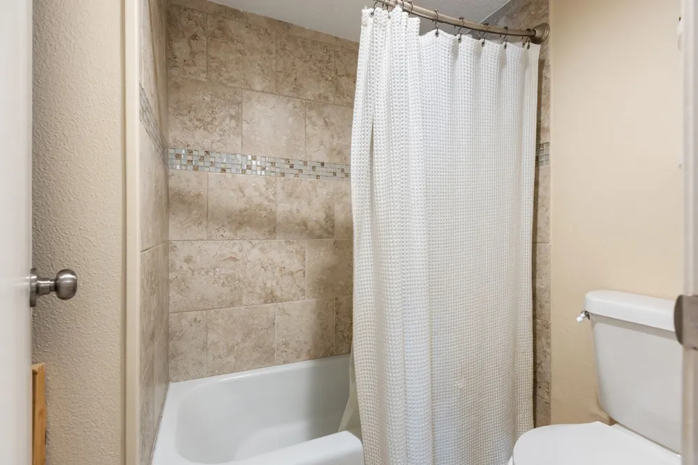 15912 Archwood Lane #1016 Dallas, TX 75248