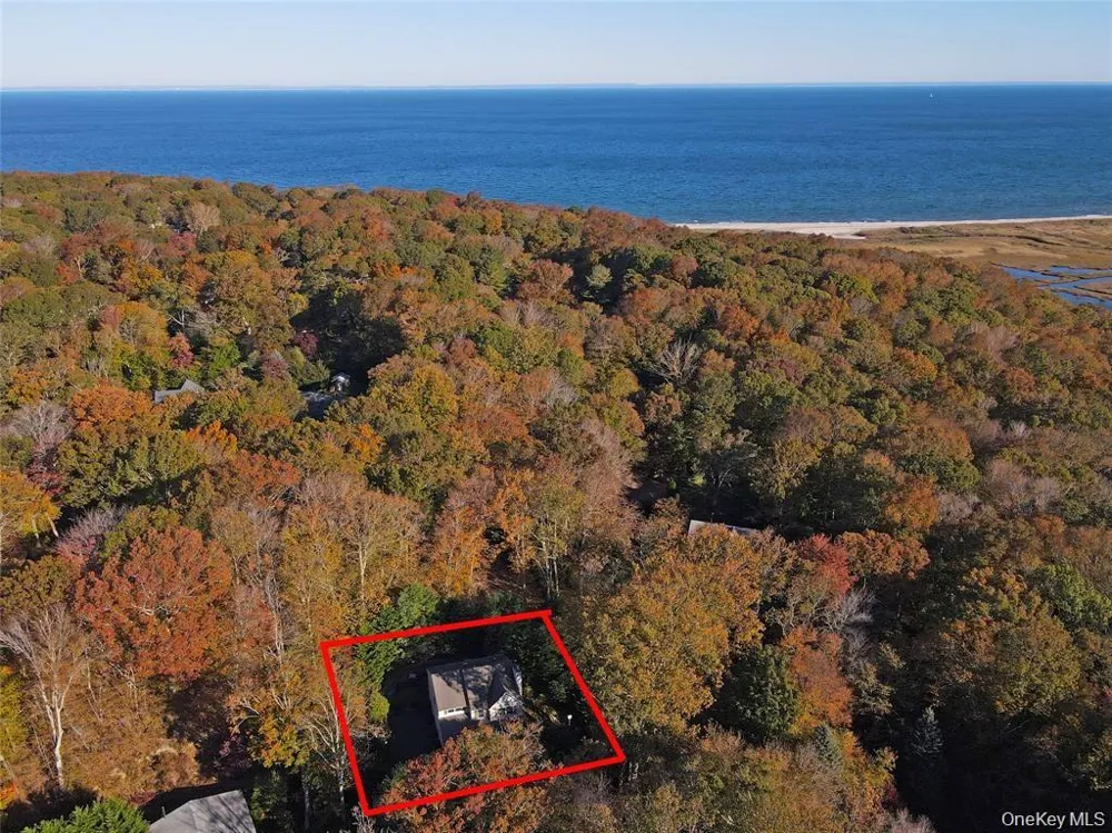 64 Glen Road Baiting Hollow, NY 11933