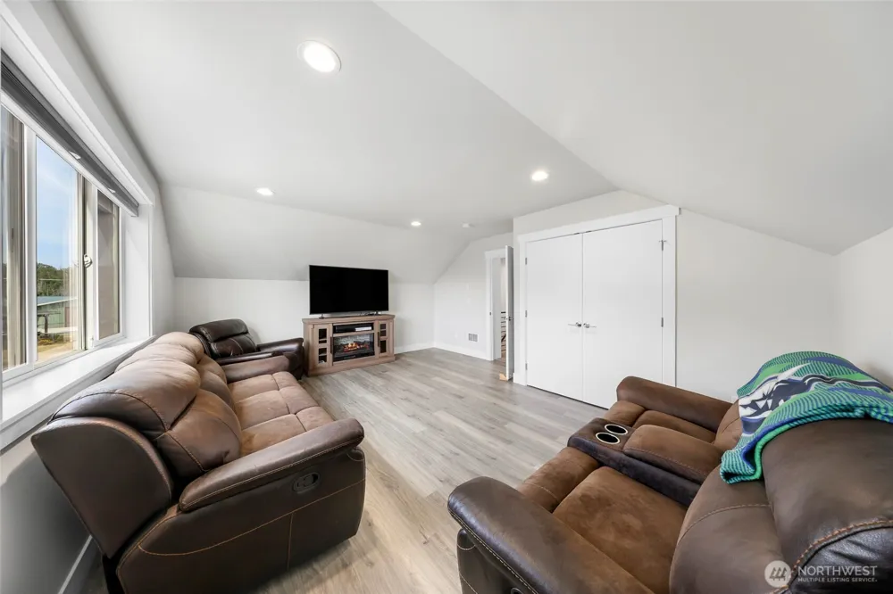 4123 Stuart Circle Ferndale, WA 98248