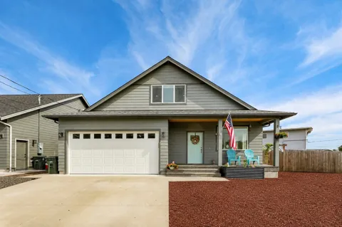 4123 Stuart Circle