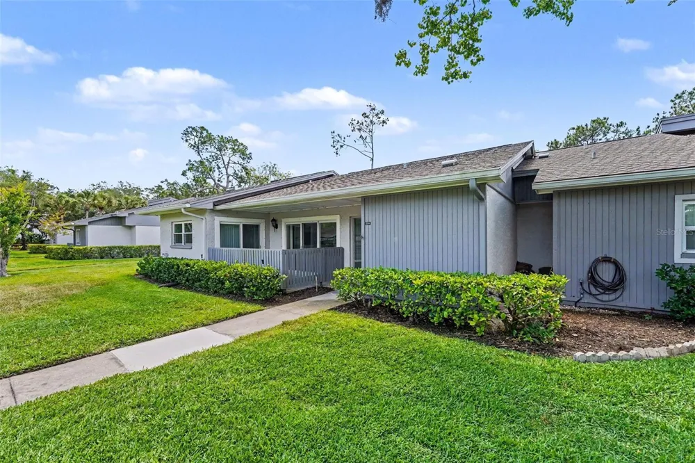 230 BALSAM DRIVE Oldsmar, FL 34677