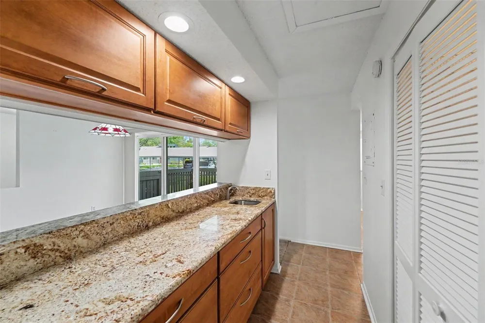 230 BALSAM DRIVE Oldsmar, FL 34677