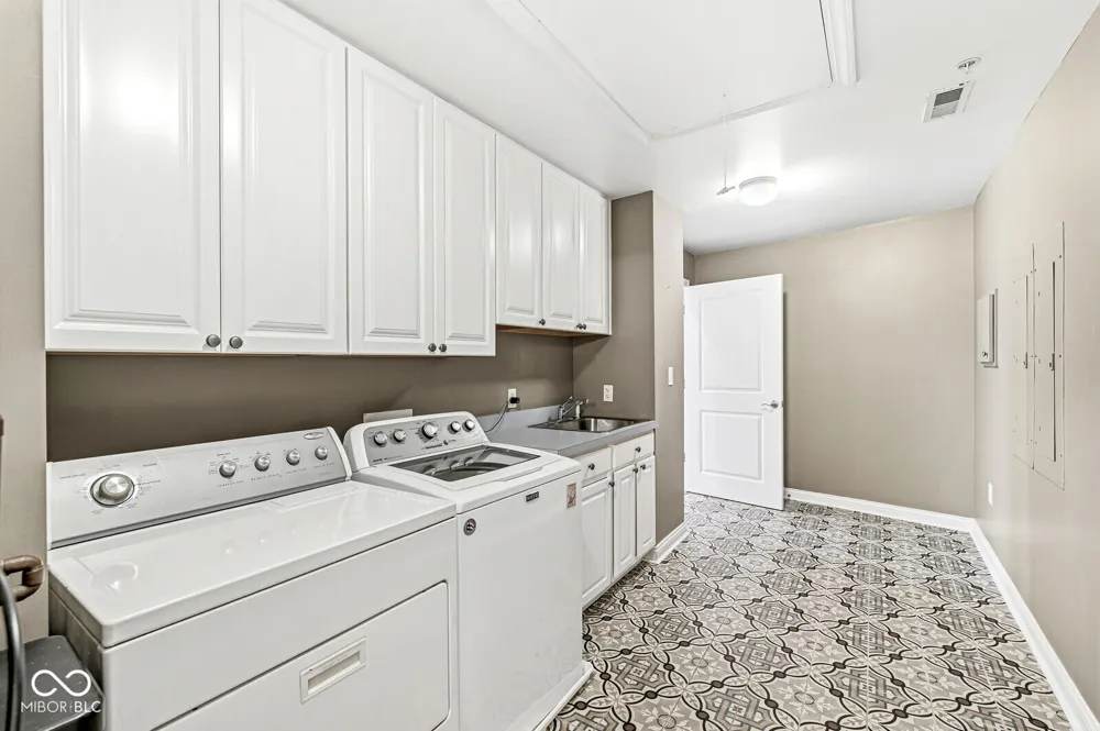 350 Meridian Street #901 Indianapolis, IN 46204