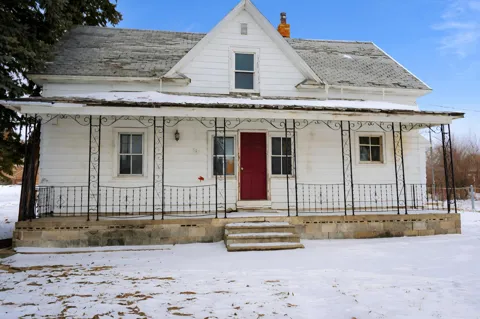 307 4th Street