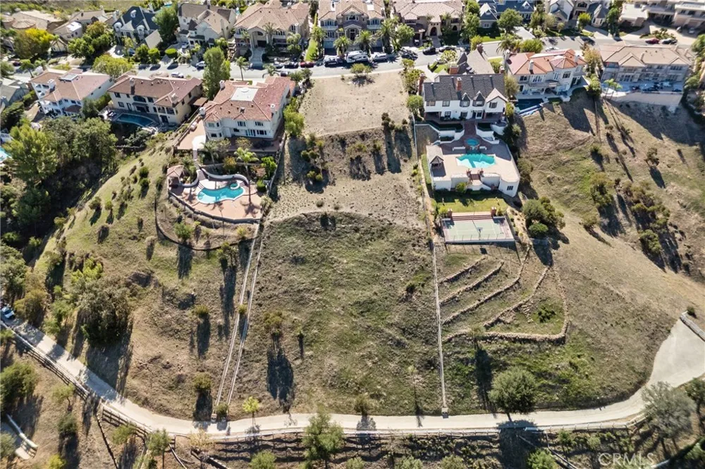 22451 S Summit Ridge Circle Chatsworth, CA 91311