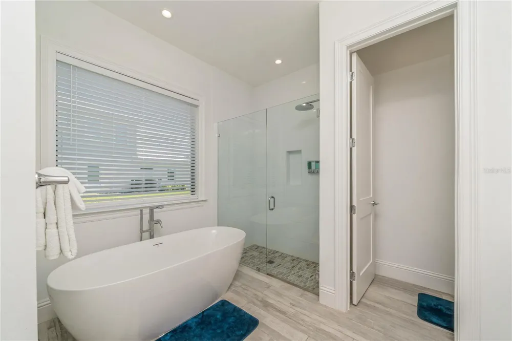 119 OCEAN ESTATES DRIVE Hutchinson Island, FL 34949