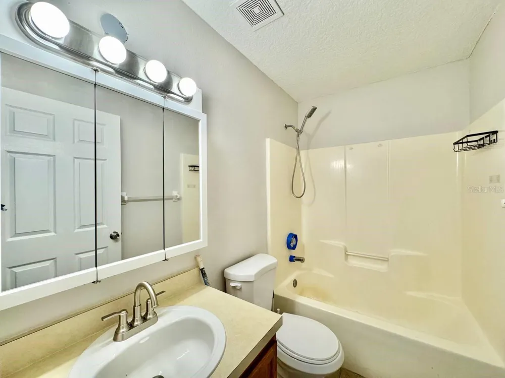 5816 CONGRESS STREET #203 New Port Richey, FL 34653