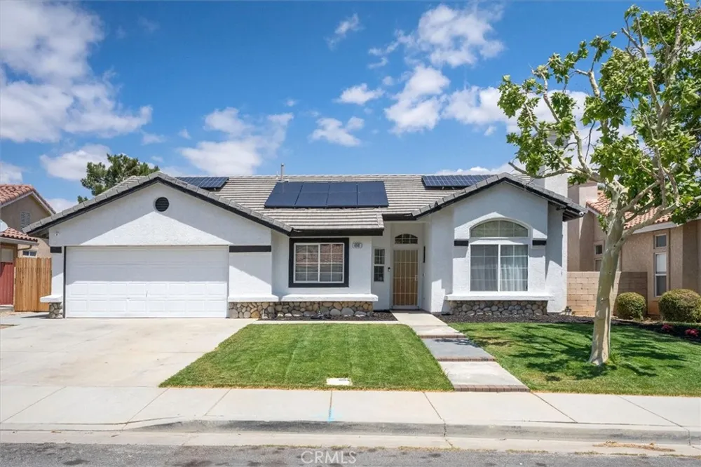 4141 De Anza Palmdale, CA 93551