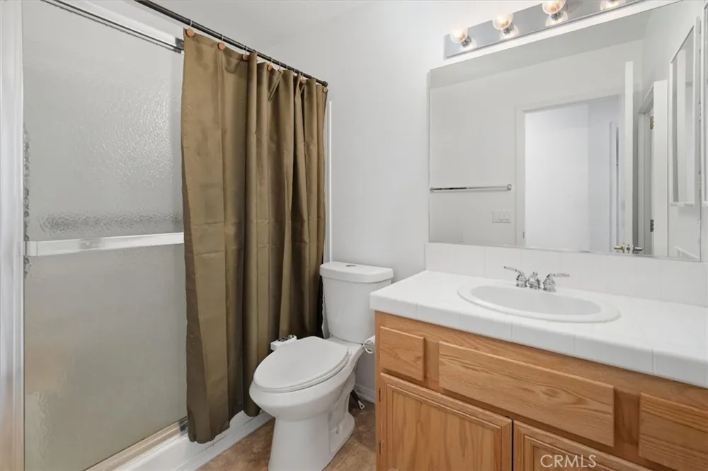 4141 De Anza Palmdale, CA 93551