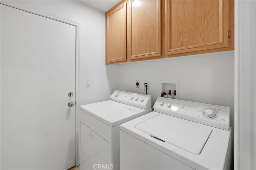 4141 De Anza Palmdale, CA 93551