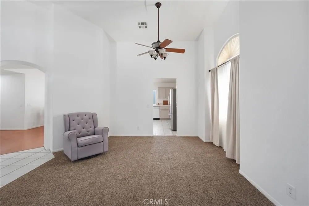 4141 De Anza Palmdale, CA 93551