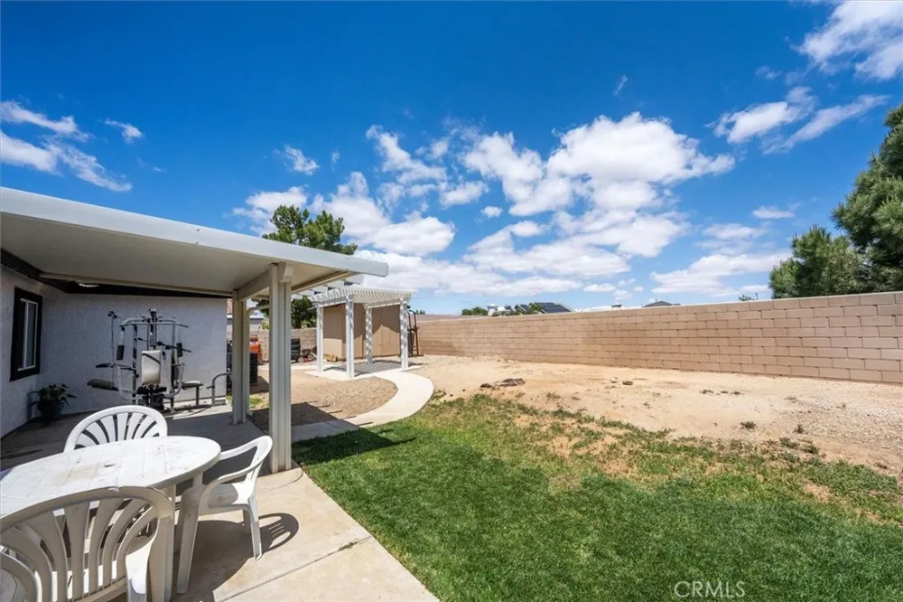 4141 De Anza Palmdale, CA 93551