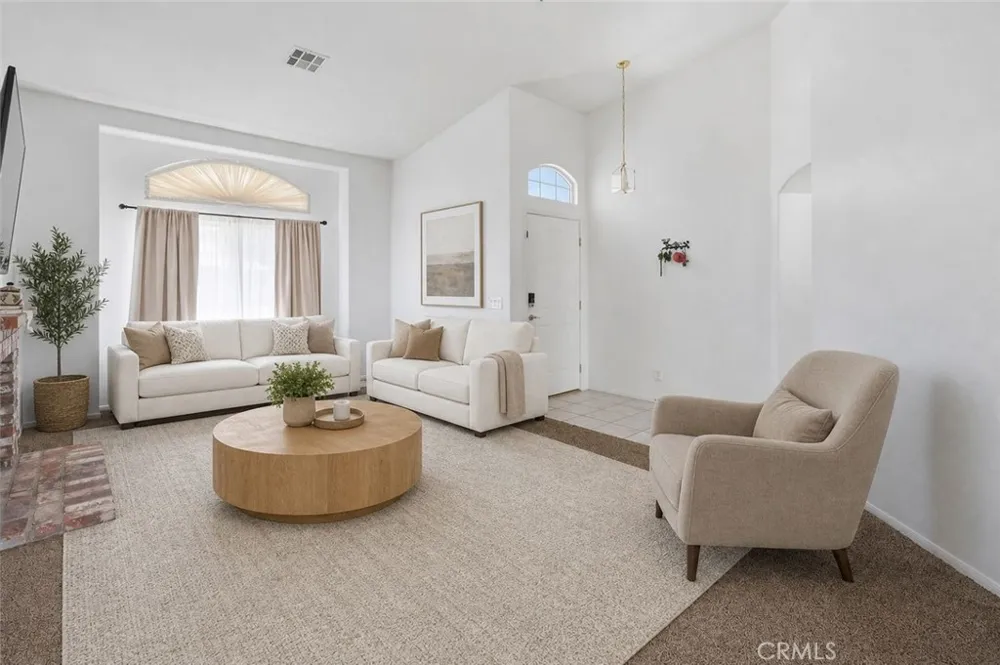 4141 De Anza Palmdale, CA 93551