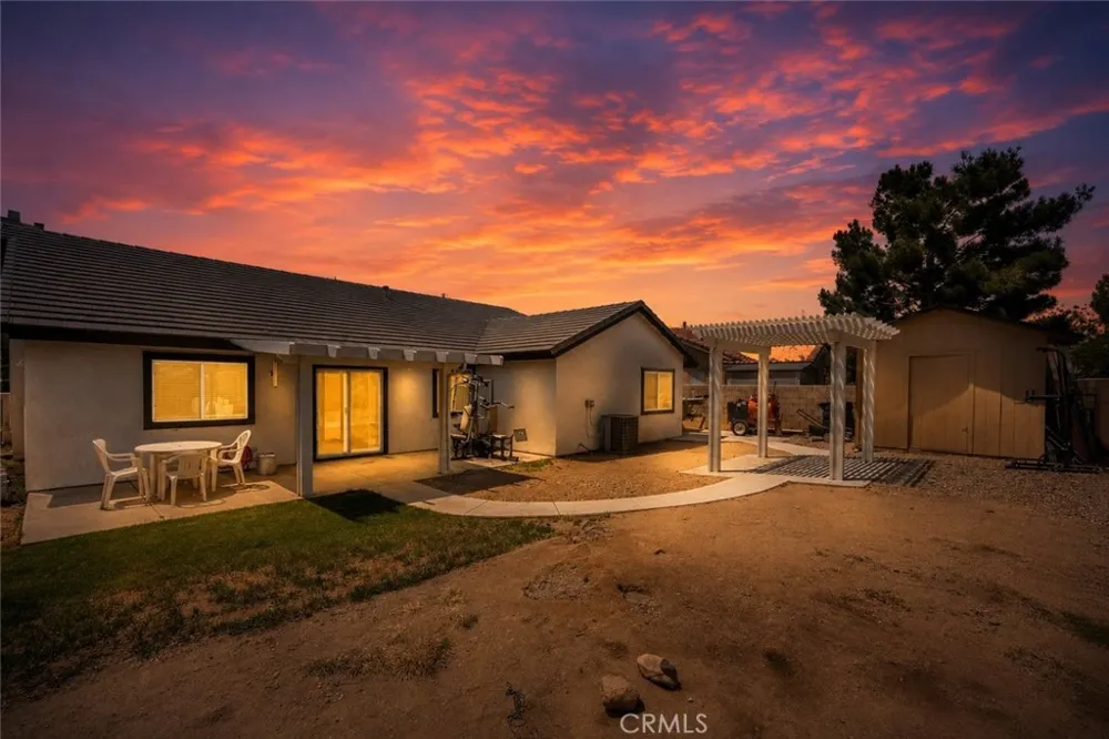 4141 De Anza Palmdale, CA 93551