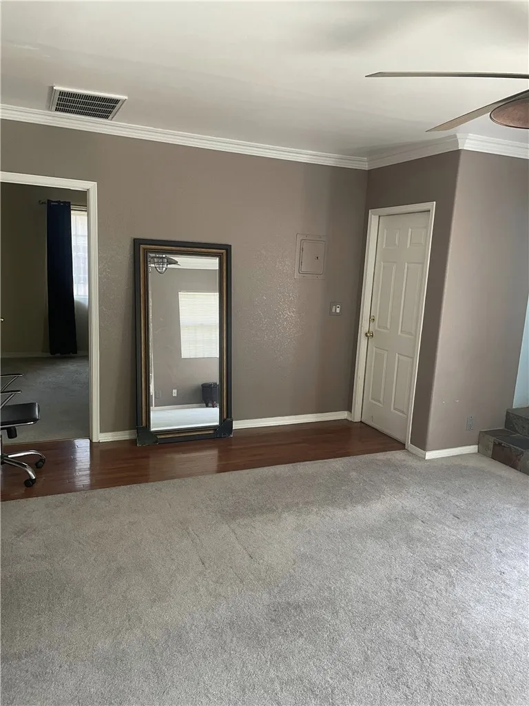 900 E Alpha Street Inglewood, CA 90302