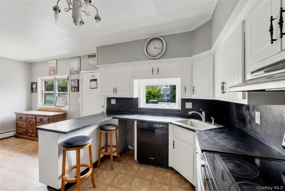 184 Roosevelt Boulevard Hauppauge, NY 11788