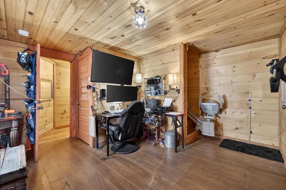 2731 Tate Road Blairsville, GA 30512