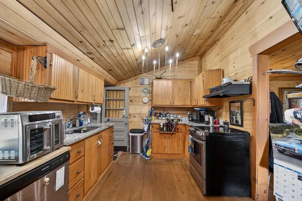 2731 Tate Road Blairsville, GA 30512